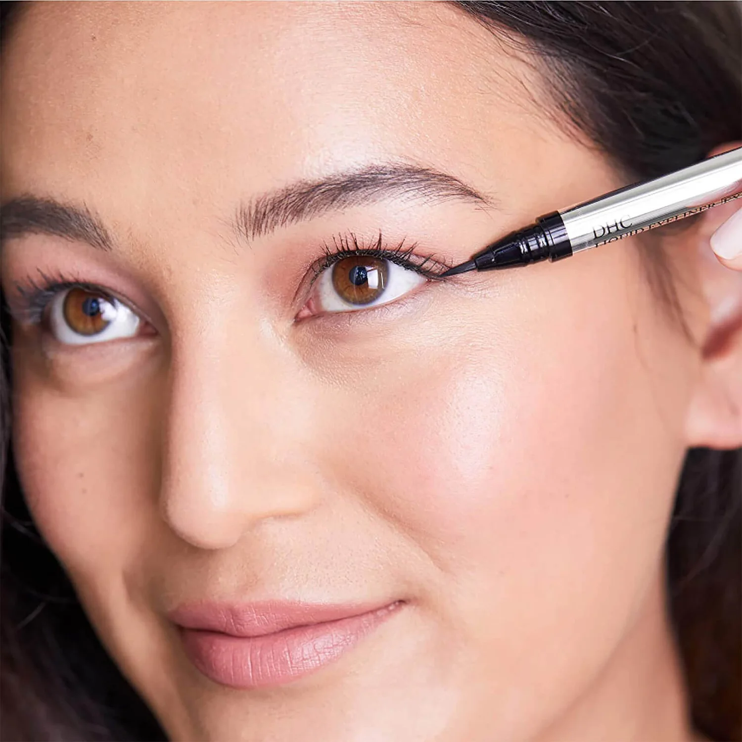 DHC Liquid Eyeliner EX - Black (0.01 Fl. Oz.) 4 DHC Liquid Eyeliner EX - Black (0.01 Fl. Oz.) - Image 4