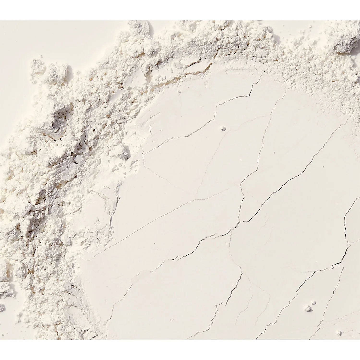 Cover FX Mattifying Setting Spray (4 Fl. Oz.) 3 Cover FX Mattifying Setting Spray (4 Fl. Oz.) - Image 3